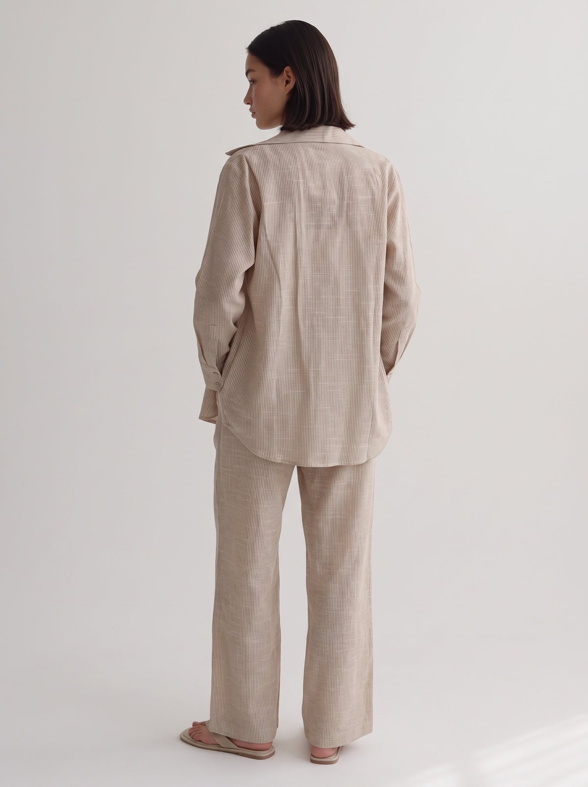 Relaxed fit linen pants