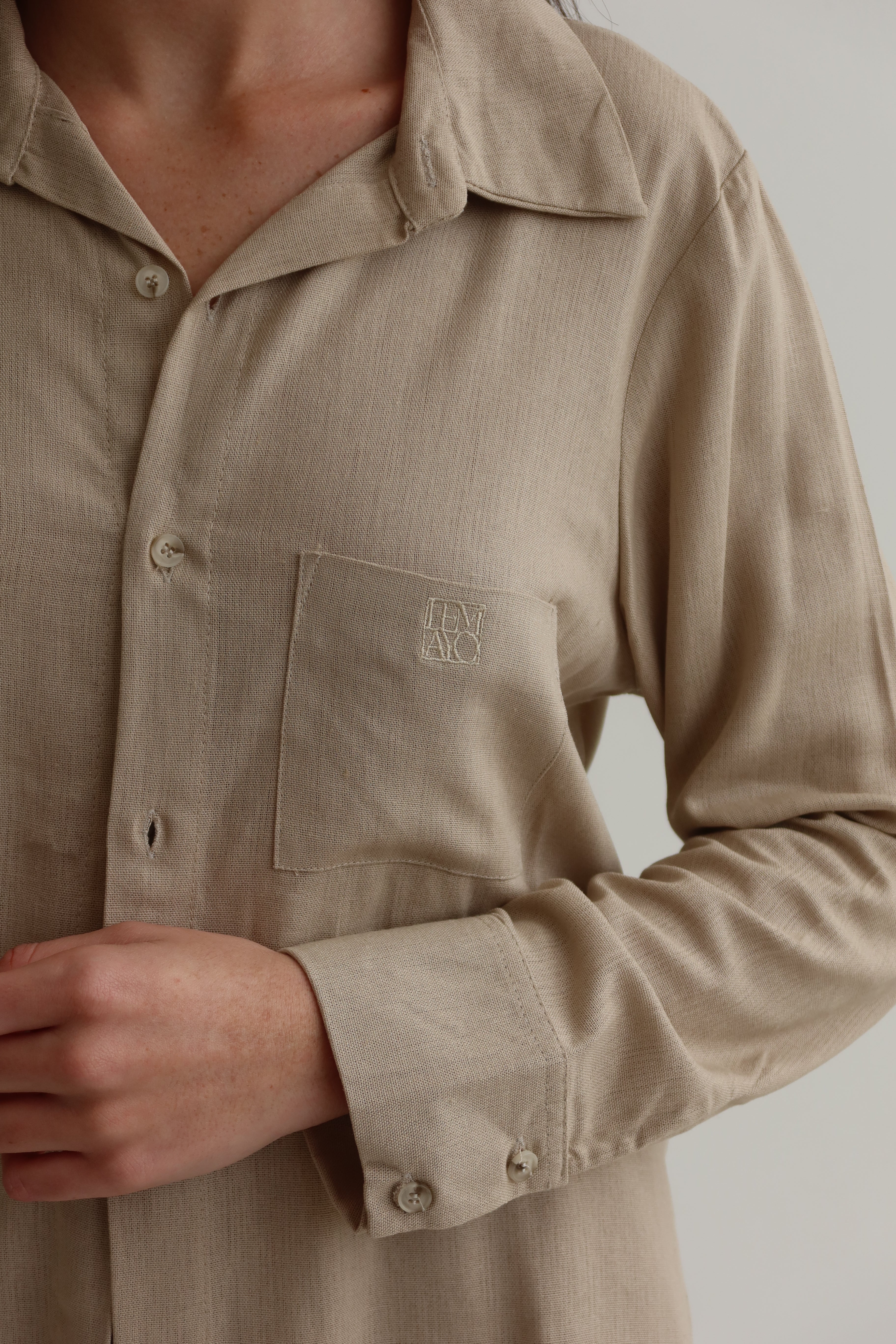 classic button down shirt - beige