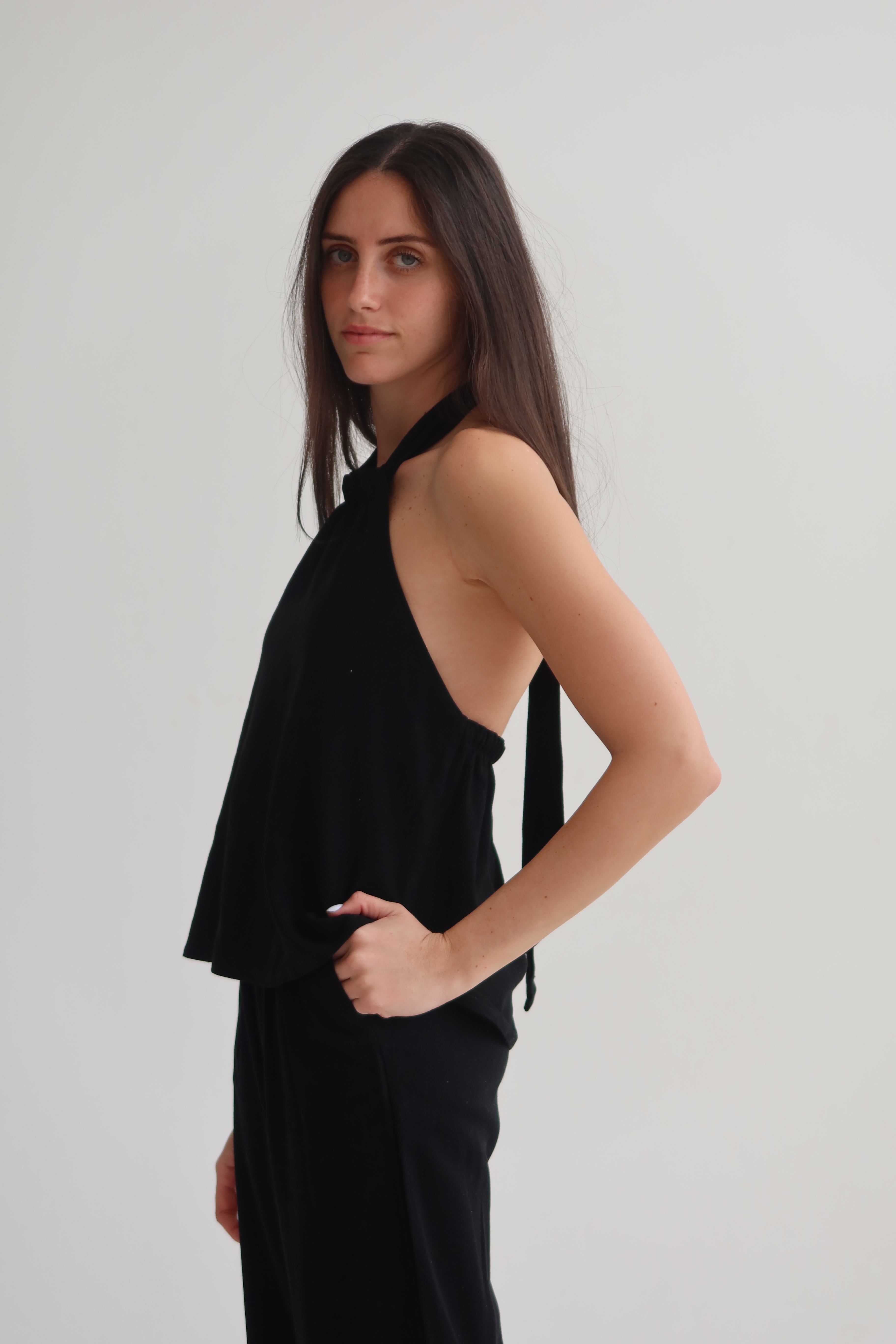 Black collar tank top